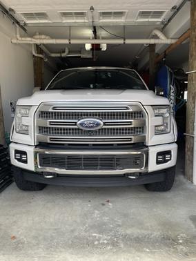 2017 Ford F-150 Platinum