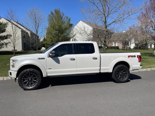2017 Ford F-150 Platinum