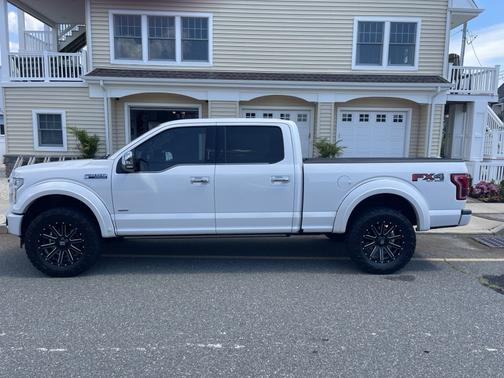 2017 Ford F-150 Platinum
