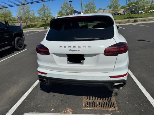 2016 Porsche Cayenne Base