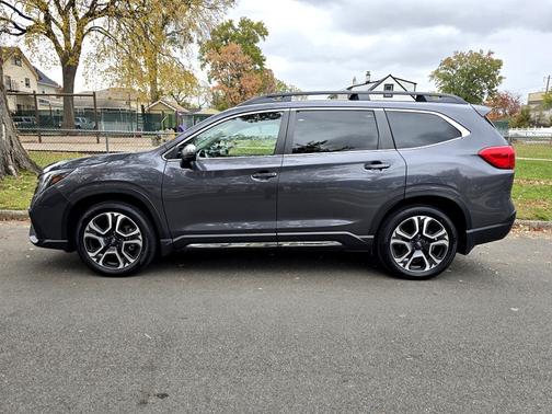 2023 Subaru Ascent Limited 7-Passenger