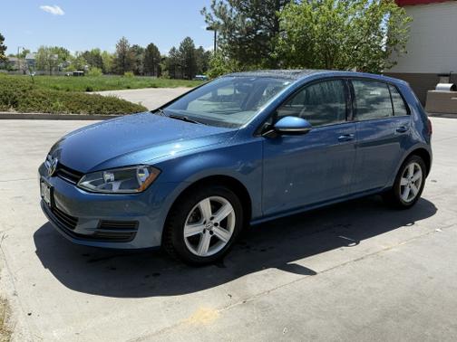 2017 Volkswagen Golf TSI Wolfsburg Edition 4-Door