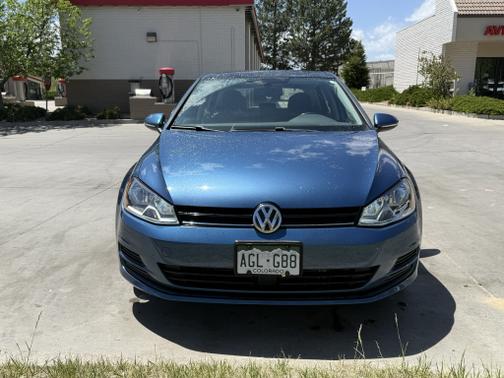 2017 Volkswagen Golf TSI Wolfsburg Edition 4-Door
