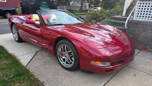 Red 2001 Chevrolet Corvette Base