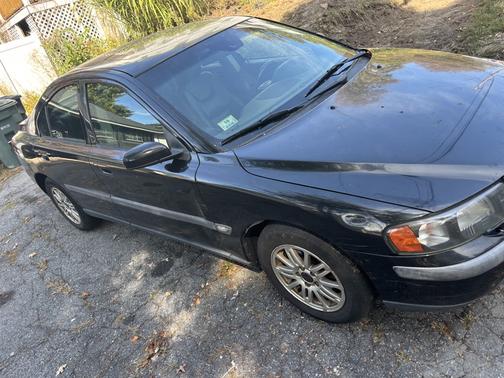 2004 Volvo S60 2.5T