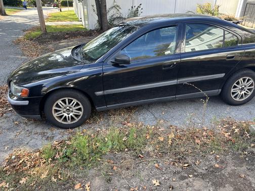 2004 Volvo S60 2.5T