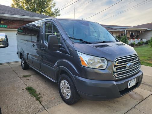 2017 Ford Transit-350 XLT