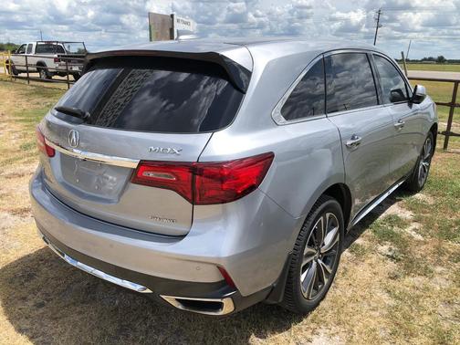Silver 2020 Acura MDX 3.5L w/Technology Package