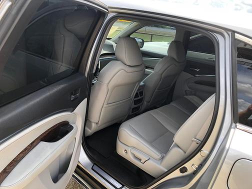 Silver 2020 Acura MDX 3.5L w/Technology Package