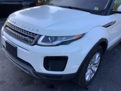 2019 Land Rover Range Rover Evoque SE