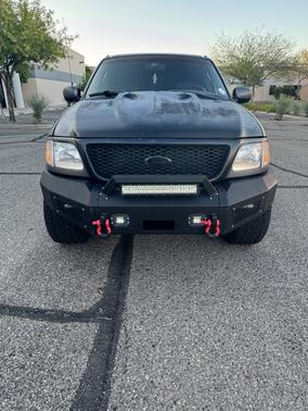 Gold 2002 Ford F-150 XLT SuperCrew