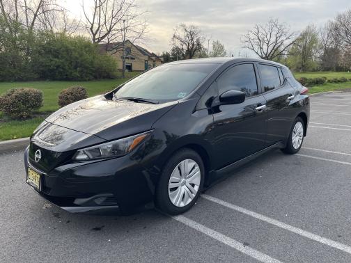 2023 Nissan Leaf S