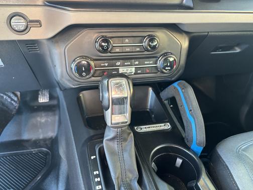 2022 Ford Bronco Black Diamond Advanced