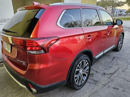 2017 Mitsubishi Outlander SEL