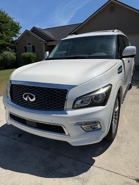 White 2015 INFINITI QX80 Base