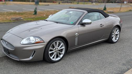 2010 Jaguar XKR Base