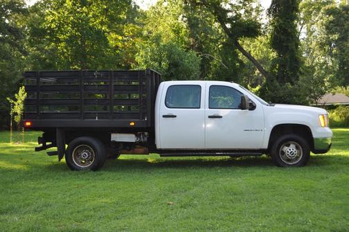White 2008 GMC Sierra 3500 Work Truck