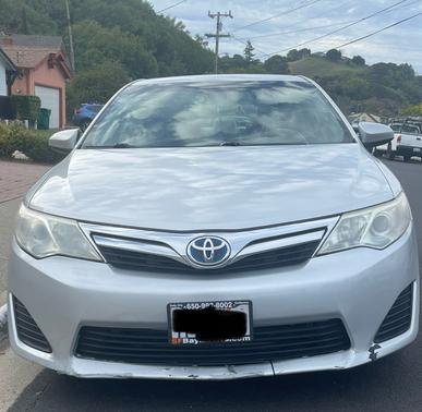 2014 Toyota Camry Hybrid LE