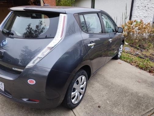 2013 Nissan Leaf S
