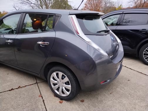2013 Nissan Leaf S