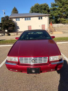 Red 2002 Cadillac Eldorado ESC