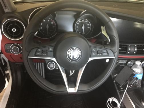 2019 Alfa Romeo Giulia Ti