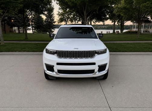 White 2021 Jeep Grand Cherokee L Overland