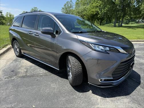 Gray 2022 Toyota Sienna XLE
