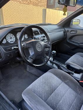 1999 Nissan Maxima SE