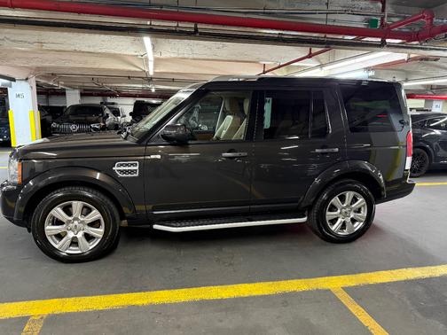 Gray 2013 Land Rover LR4 Lux