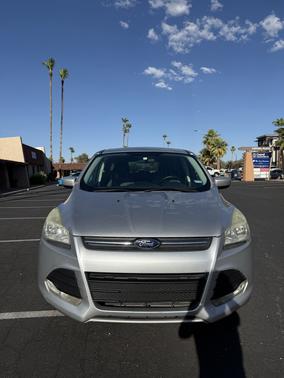Silver 2014 Ford Escape SE