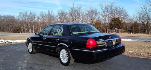 2009 Mercury Grand Marquis LS
