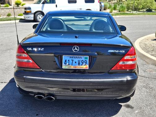 Black 2004 Mercedes-Benz SLK-Class SLK32 AMG