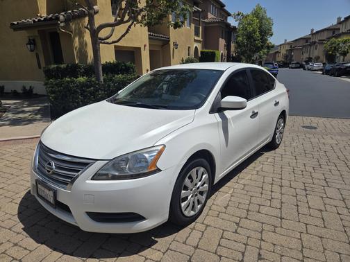 White 2014 Nissan Sentra S