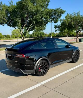 2023 Tesla Model X Plaid