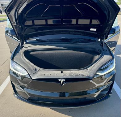 2023 Tesla Model X Plaid