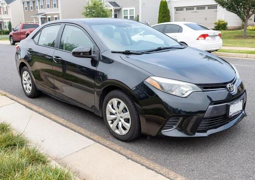 Black 2016 Toyota Corolla S