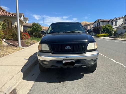 2001 Ford F-150 Lariat SuperCrew