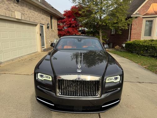 2016 Rolls-Royce Dawn Base