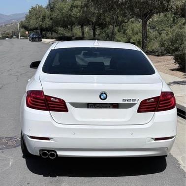 White 2015 BMW 528 i
