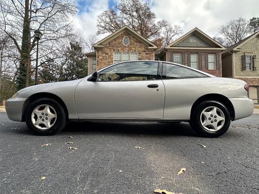 2005 Chevrolet Cavalier Base