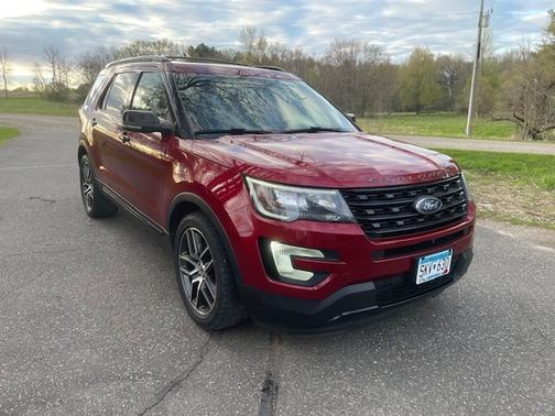 Red 2016 Ford Explorer Sport