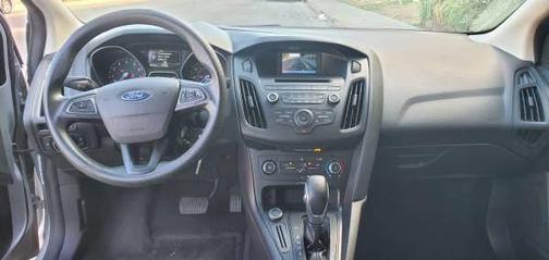 Silver 2016 Ford Focus SE