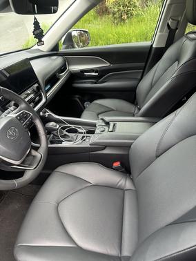2024 Toyota Grand Highlander Hybrid XLE