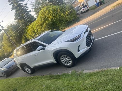 2024 Toyota Grand Highlander Hybrid XLE