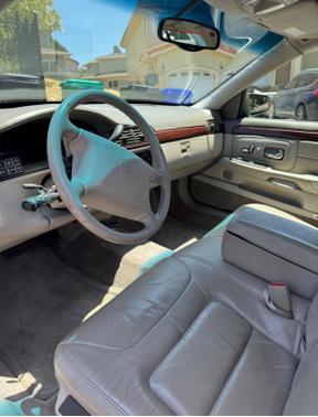 1999 Cadillac DeVille Base