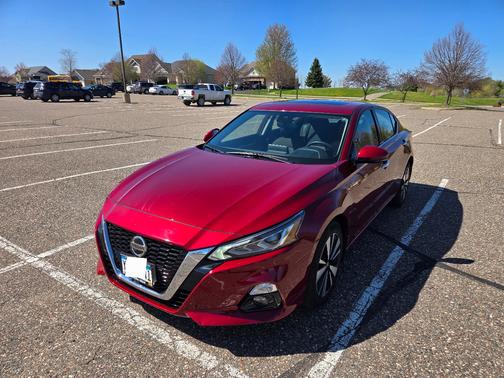 Red 2020 Nissan Altima 2.5 SV