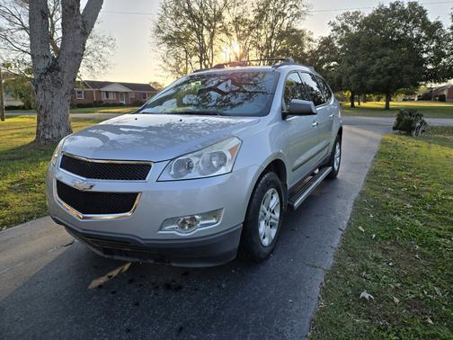 2012 Chevrolet Traverse LS