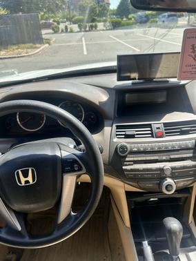White 2009 Honda Accord LX-P