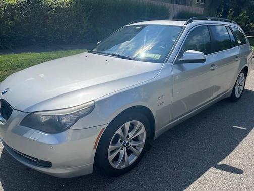 Silver 2010 BMW 535 i xDrive